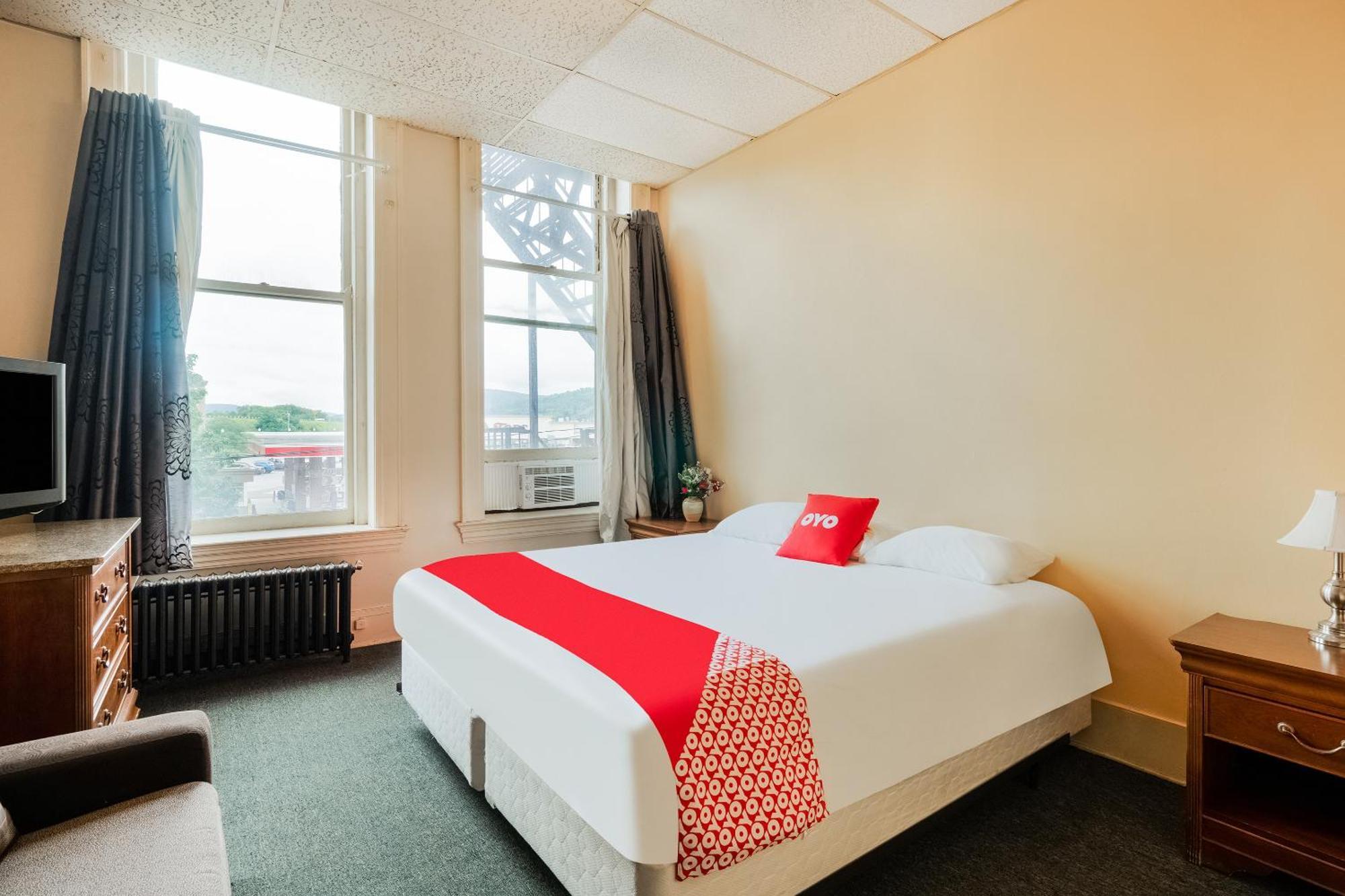 Oyo Hotel Bradford Main St Pa Luaran gambar
